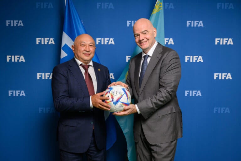 глава FIFA Джанни Инфантино