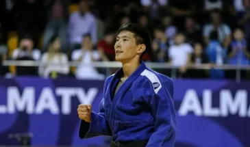 Казахстанский дзюдоист победил призера чемпионата мира и взял медаль в Турции