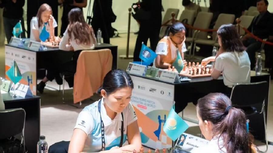 Казахстанская сборная по шахматам против сборной мира