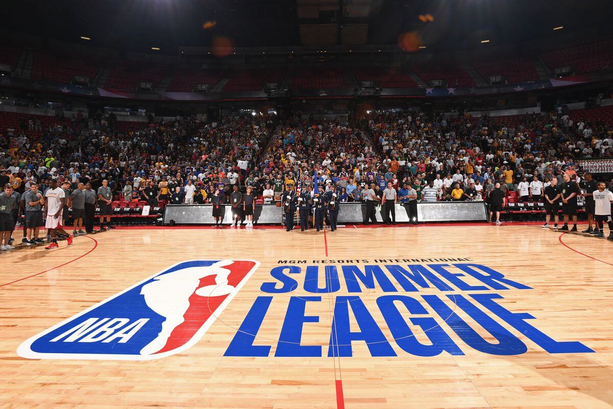 NBA протестует новые правила о симуляции во время Летней лиги
