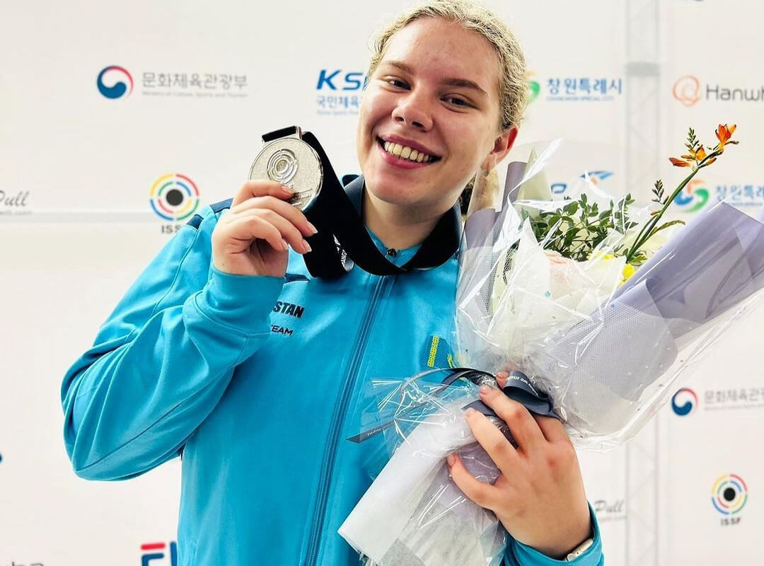 Арина Алтухова заняла второе место на юниорском чемпионате мира по пулевой стрельбе