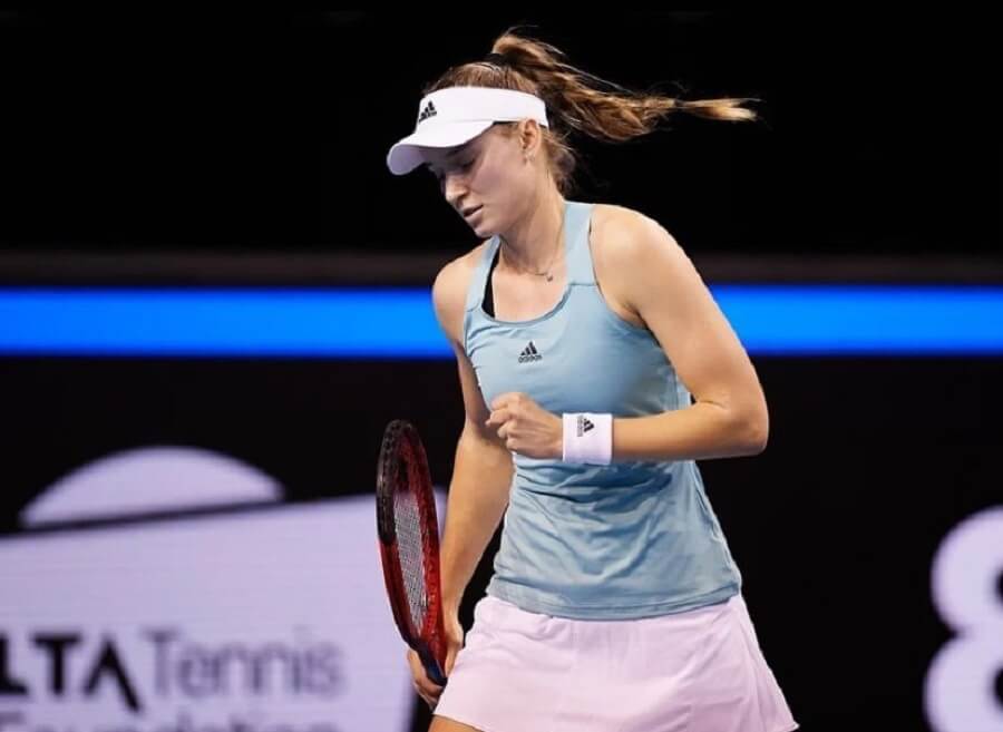 Елена Рыбакина потеряла позицию в рейтинге WTA, а Путинцева, Данилина и ...