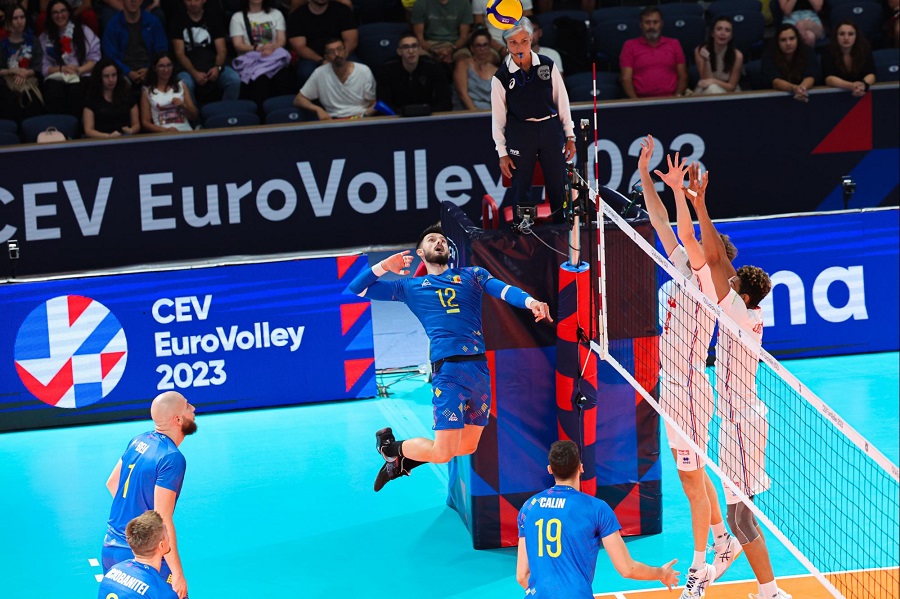Франция вышла в полуфинал чемпионата Европы по волейболу среди мужчин