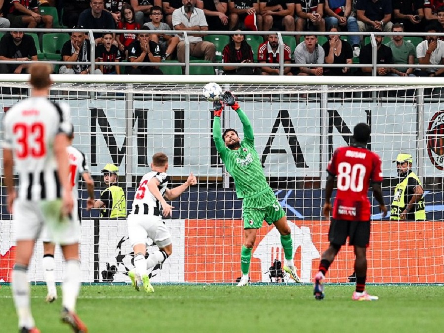“Милан” и “Ньюкасл” не смогли выявить сильнейшего в матче 1-го тура Лиги Чемпионов