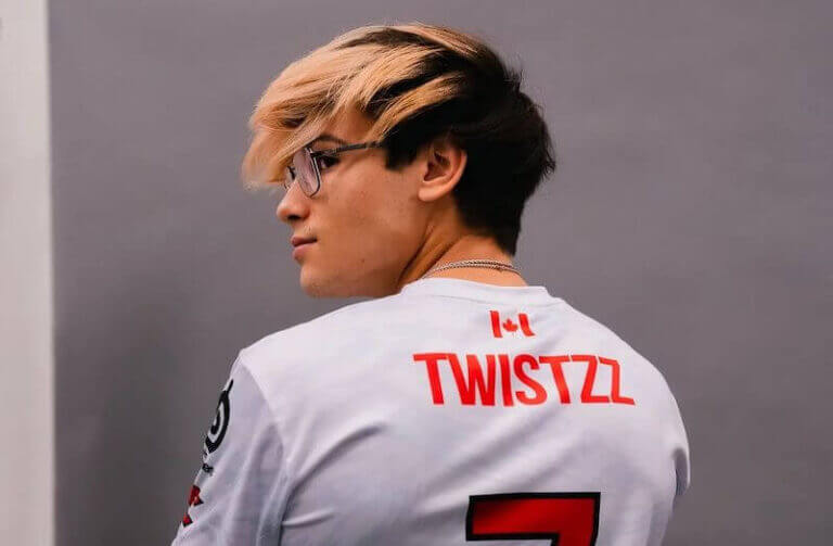 Twistzz