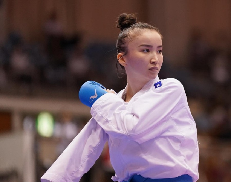 Молдир Жангырбакй завоевала серебро на Аизаде по карате