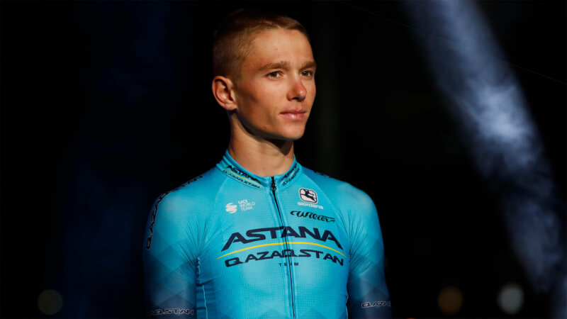 Казахстанский гонщик Вадим Пронский продлил контракт с командой Astana Qazaqstan Team