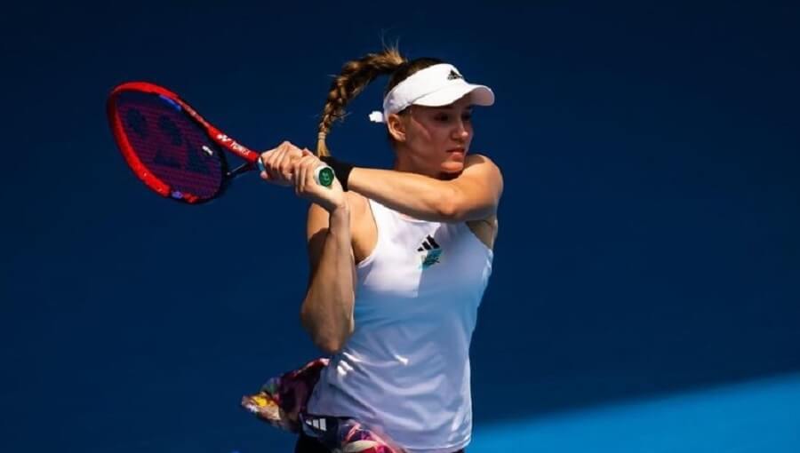 Елена Рыбакина побила рекорд Серены Уильямс и Каролины Плишковой