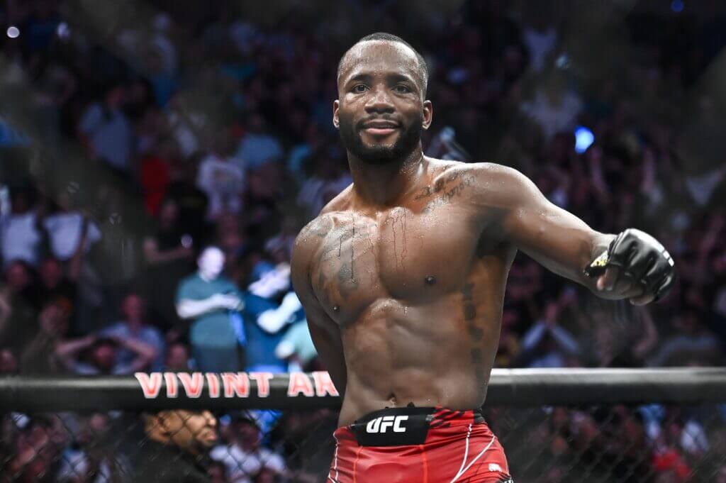 leon edwards of jamaica celebrates after winning a news photo 1673385316