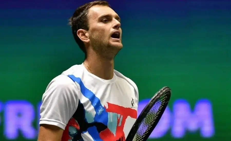 Александр Недовесов не смог пробиться во второй круг Australion Open 2024