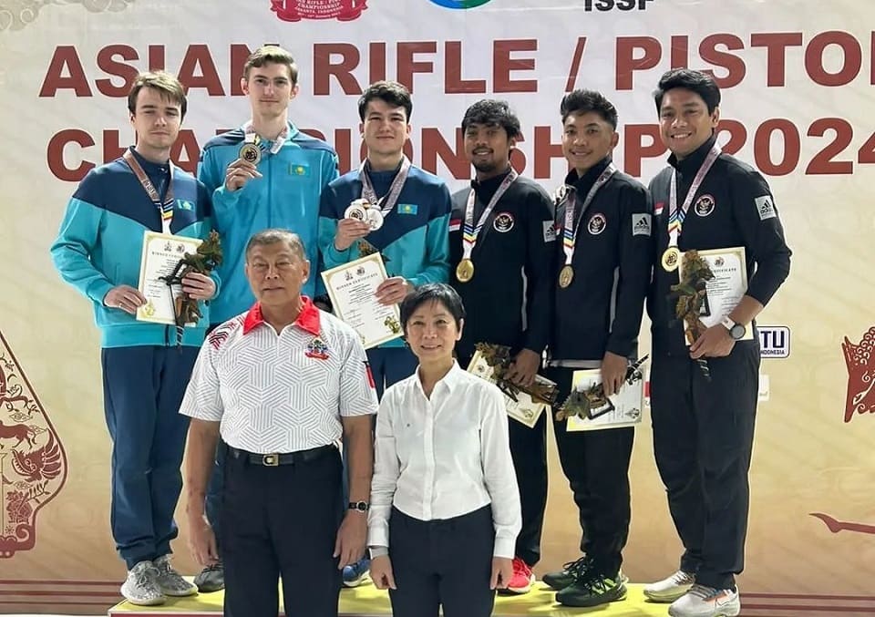 Казахстанские стрелки с тремя наградами на чемпионате Азии