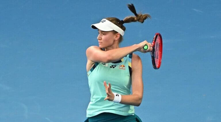 Триумфальный старт Рыбакиной в Australian Open