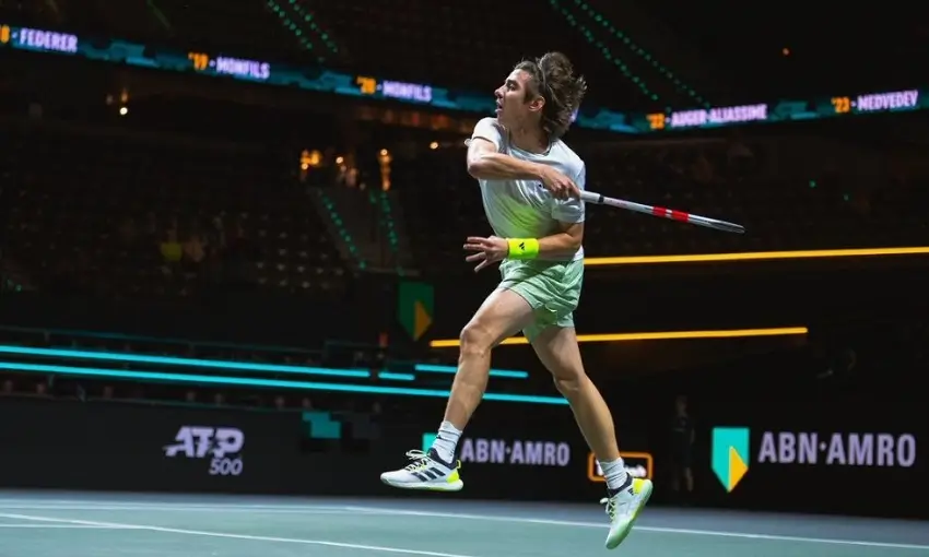 Александр Шевченко не смог выйти в полуфинал Открытого чемпионата по теннису в Роттердаме