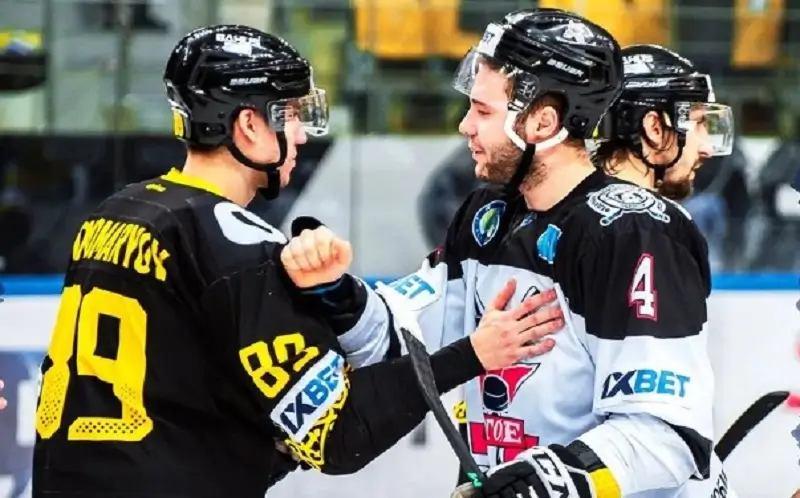 "Актобе" сравнял счет в серии плей-офф Чемпионата Казахстана по хоккею с "Сарыаркой"