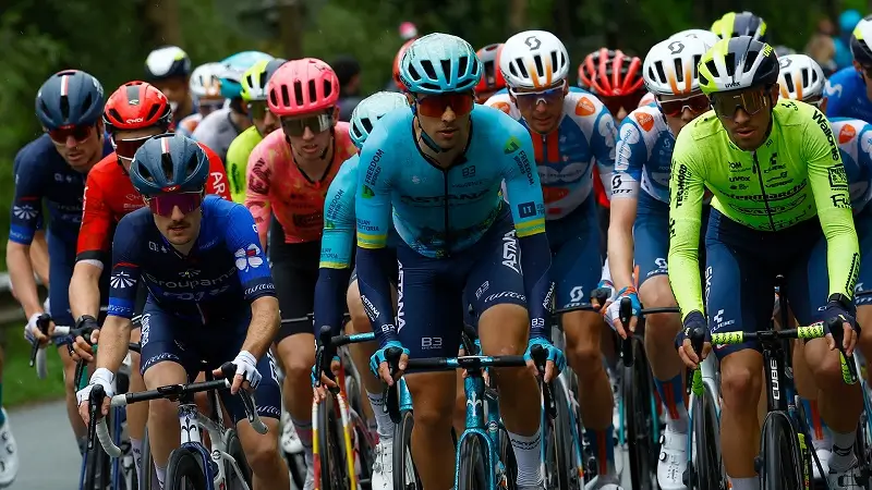 Самуэль Батесстела стал вторым на втором этапе "Тур страны Басков"