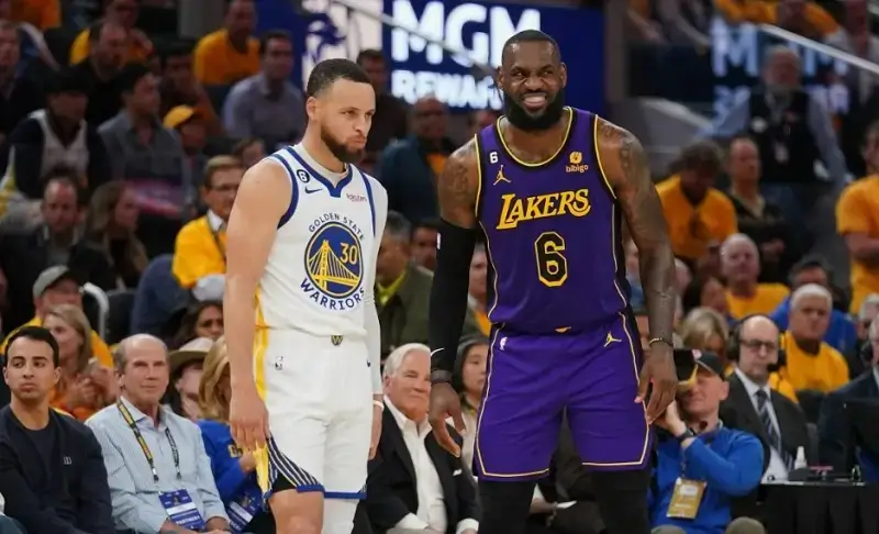 Объявлен звездный состав сборной США по баскетболу в Париж