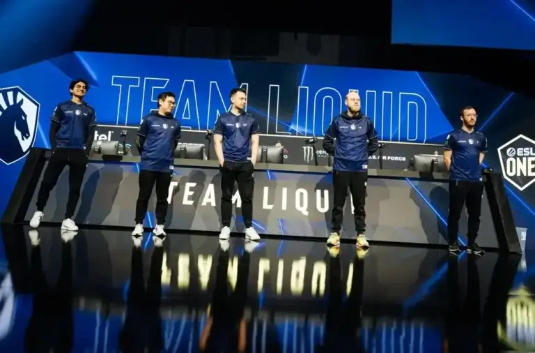 Team Liquid одерживает победу над Gladiators