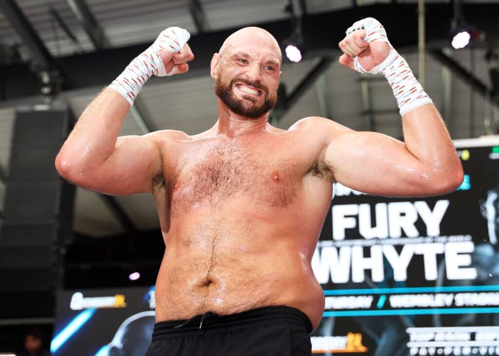 Tyson Fury Flexes Fans Tyson 832572306 1