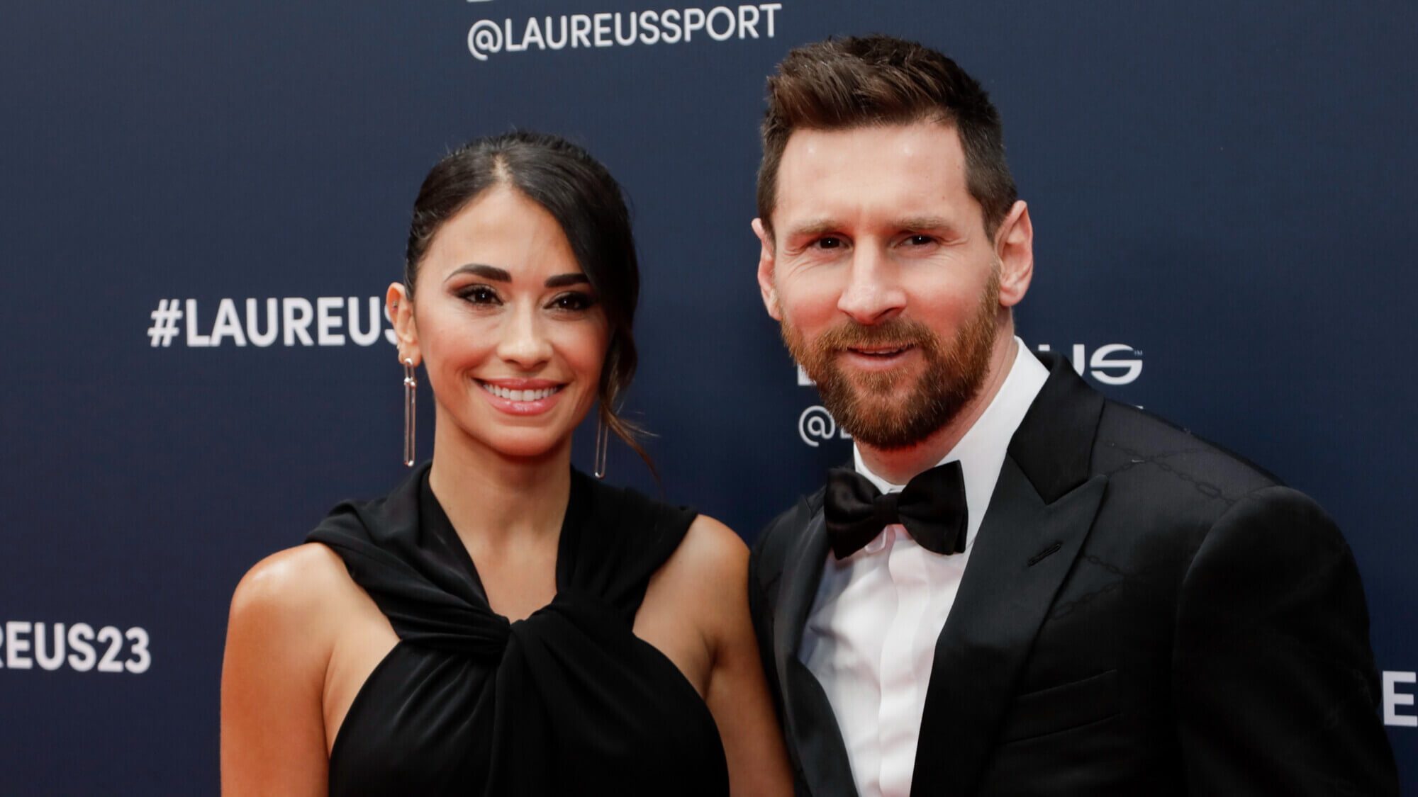 Керемет транни әтеш Биктің жыныс мүшесі