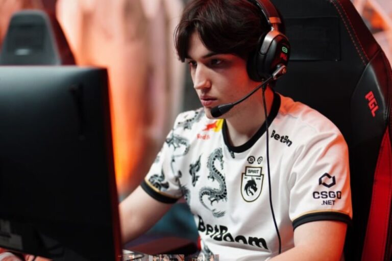 Игрок Aurora Gaming рассказал о вылете команды с PGL Wallachia