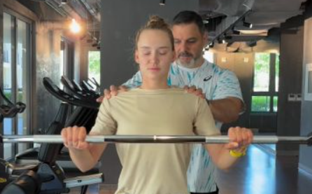 Елена Рыбакина представила нового тренера