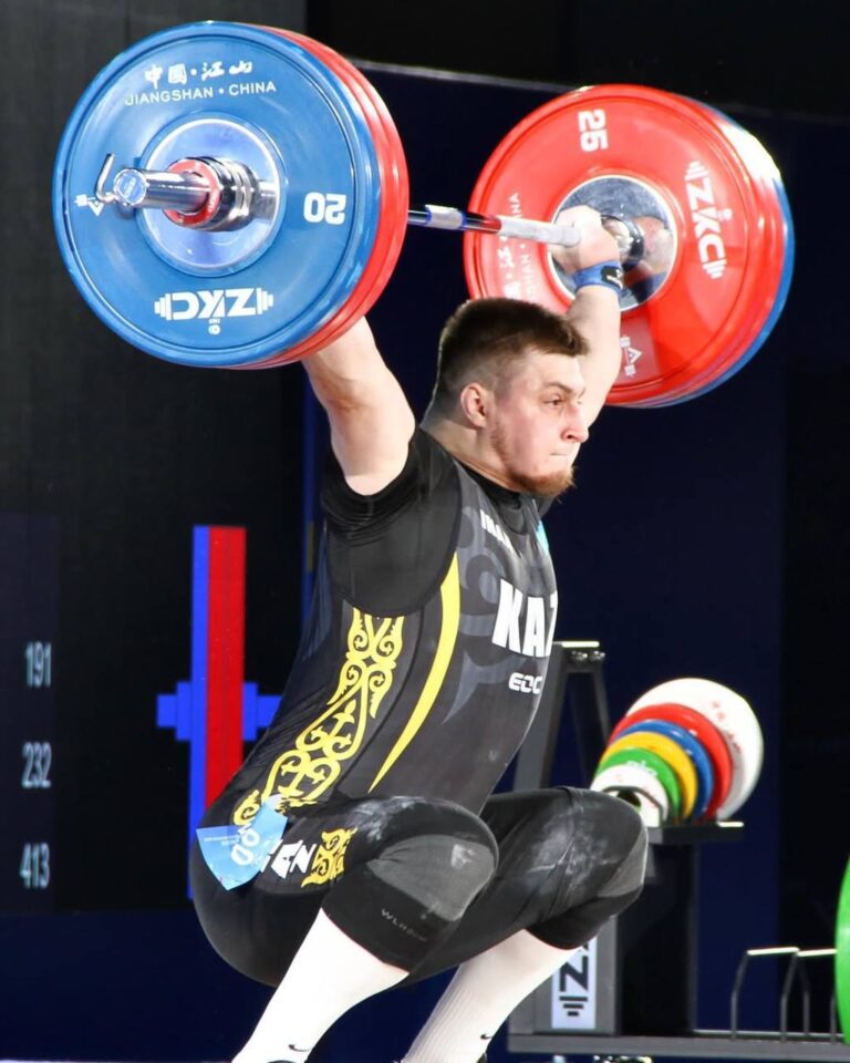 Артём Антропов — Азия чемпионатының күміс жүлдегері