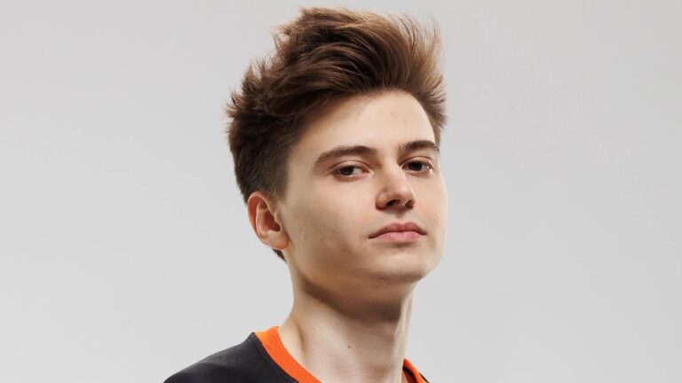 Стример RAMZES666 Twitch-те бұғаттаудан кейін бірден жаңа бан алды