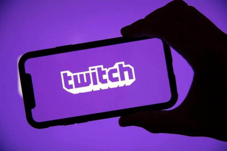 Стример ILTW дважды попал под ошибочный бан на Twitch