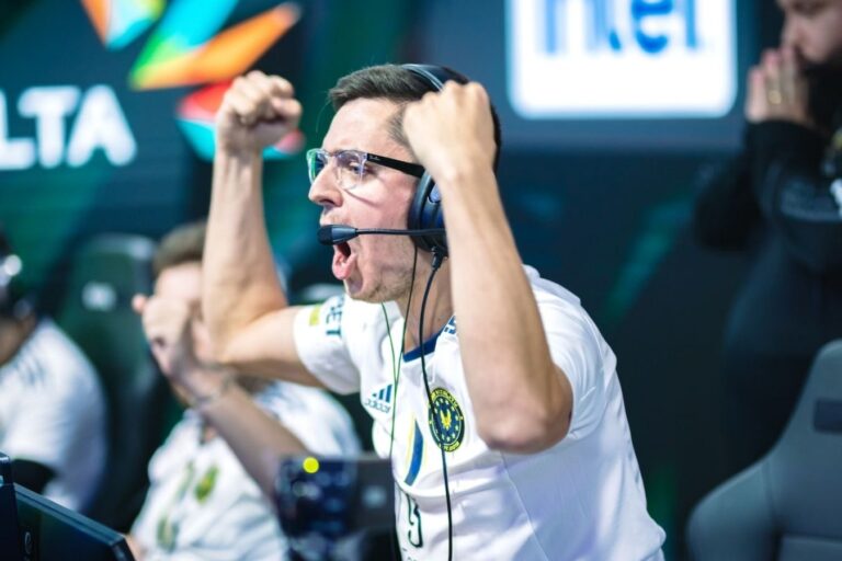 Капитан Team Vitality apEX рассказал о пятой победе подряд на турнире CS2