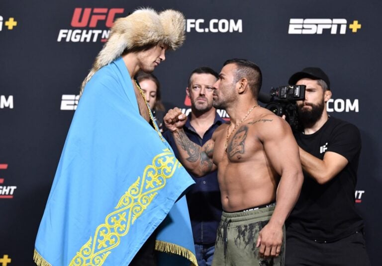 Известный комментатор раскритиковал подход Шавката Рахмонова к карьере в UFC
