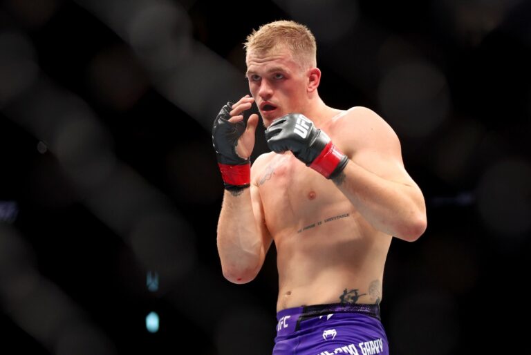 Гэрри жарақат себебінен Рахмоновты UFC титулына таласудан шығарып тастады
