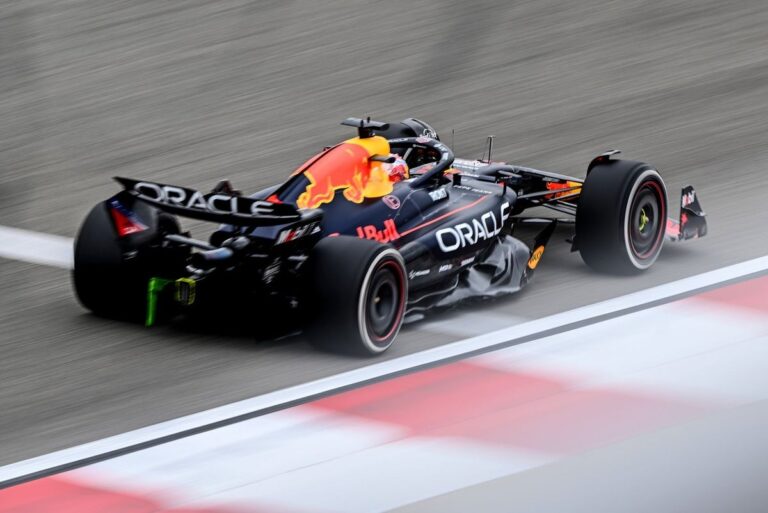 Деймон Хилл посоветовал Ферстаппену задуматься об уходе из Red Bull