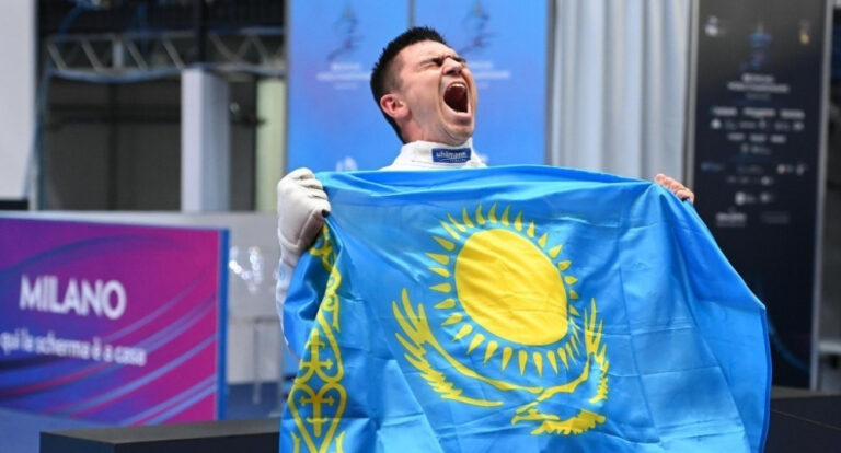 Руслан Курбанов завоевал серебро на этапе Гран-при по фехтованию в Колумбии