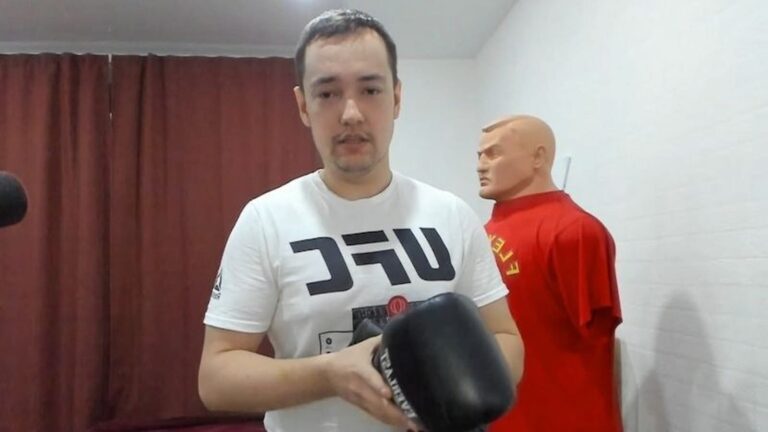 Стример Dota 2 LenaGol0vach ответил хейтеру после блокировки на Twitch