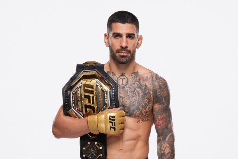 Топурия раскритиковал решение Махачева покинуть легкий дивизион UFC