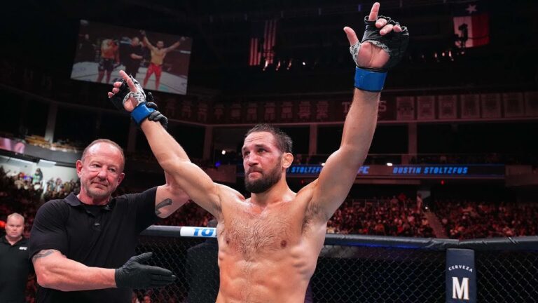 UFC файтері Дастин Штольцфус жаттығудың ерекше тәсілі туралы айтты