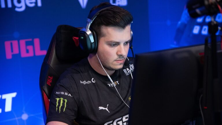 Игрок CS2 Perfecto пошутил о визовых проблемах с s1mple