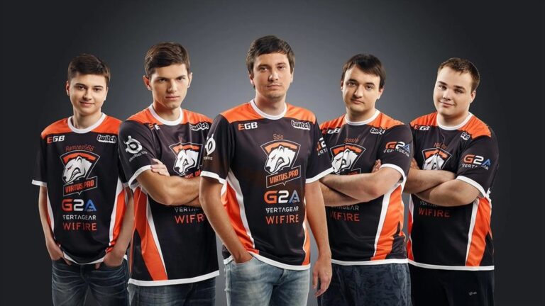 Solo мен 9pasha Dota 2-дегі күрделі жаттығу ойындары туралы айтты