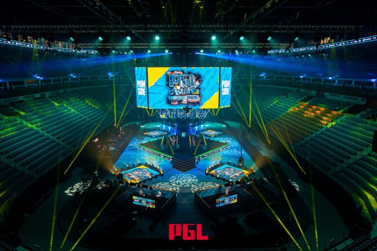 Aurora Gaming және Astralis PGL Astana 2025 жартылай финалында кездеседі