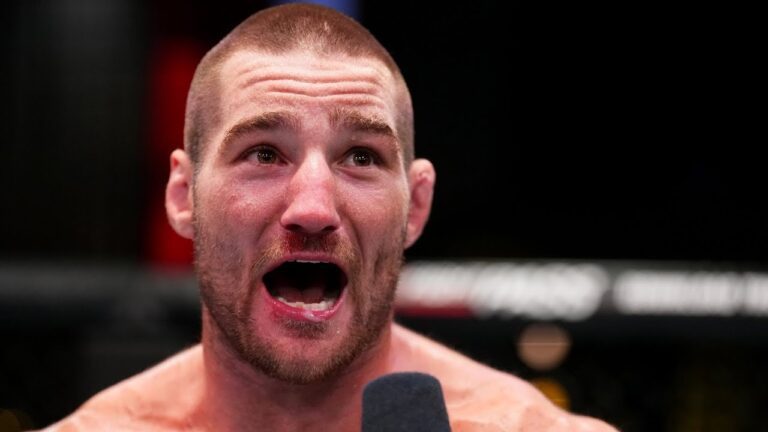 Экс-чемпион UFC Стрикленд бросил вызов Белалу Мухаммаду