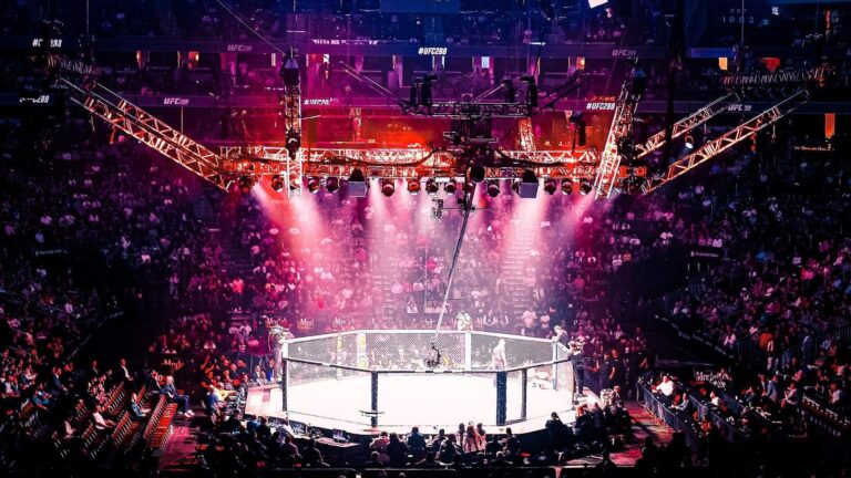 Prudential Center примет исторический турнир UFC 316