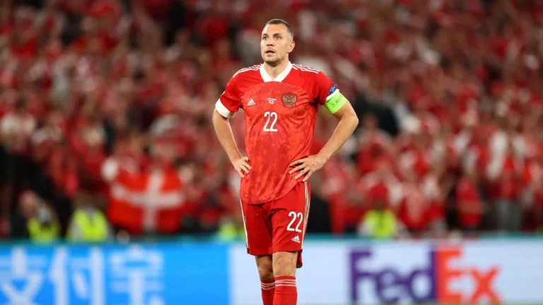 Дзюбаның өкілі Transfermarkt статистикасының сенімділігі туралы пікір білдірді