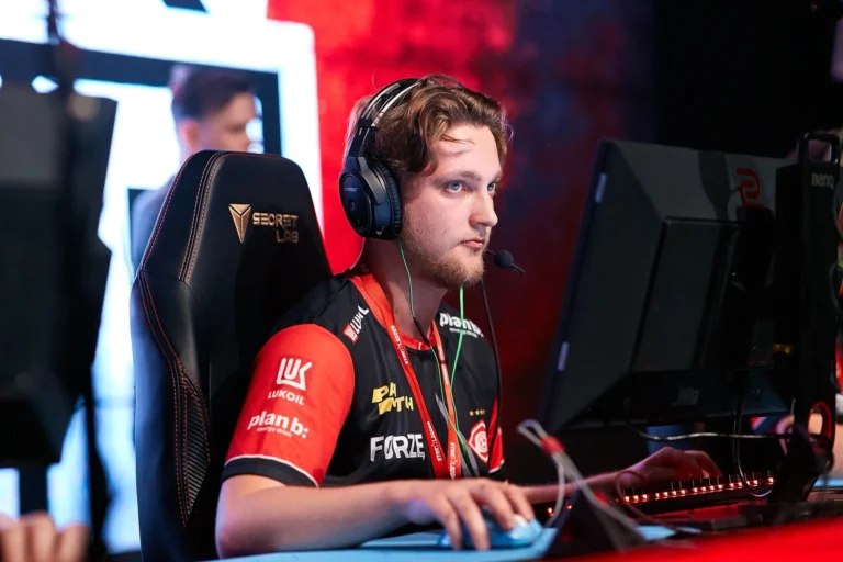 Профессиональный игрок Jerry опроверг слухи о переходе в Virtus.pro