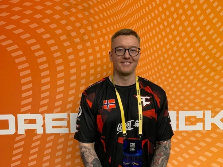 У игрока FaZe Clan rain родился второй ребенок