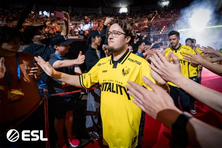 Team Vitality и MOUZ сразятся в гранд-финале IEM Dallas 2025