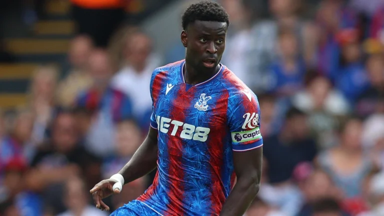 Newcastle нацелился на защитника сборной Англии Марка Геи