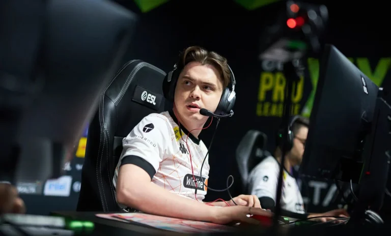 FL4MUS рассказал о подготовке Virtus.pro к мейджору в Остине