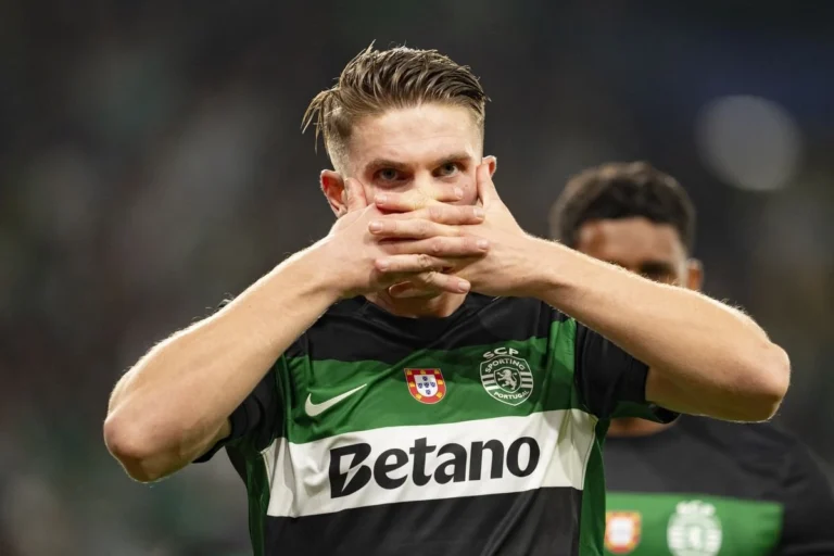 Chelsea интересуется шведским нападающим Sporting и может выкупить Санчо