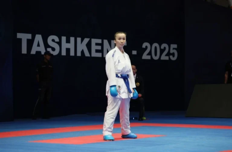 Мөлдір Жаңбырбай Азия чемпионатында медаль жеңіп алды