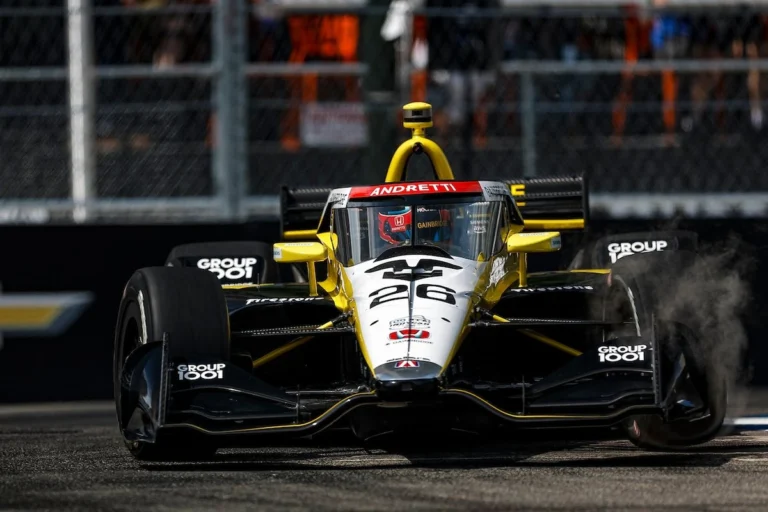 Колтон Херта завоевал поул в квалификации IndyCar в Детройте